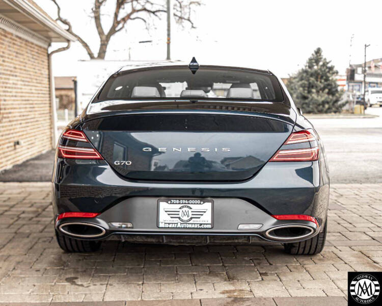 2025 Genesis G70