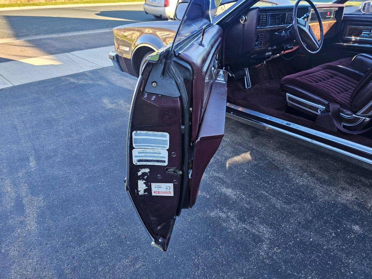1985 Oldsmobile Toronado 30