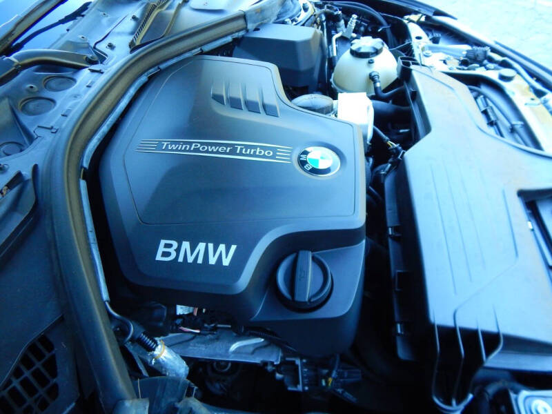 2018 BMW 3 Series 320i