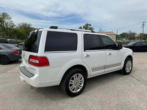 2012 Lincoln Navigator