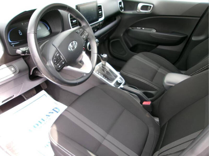 2024 Hyundai Venue SEL