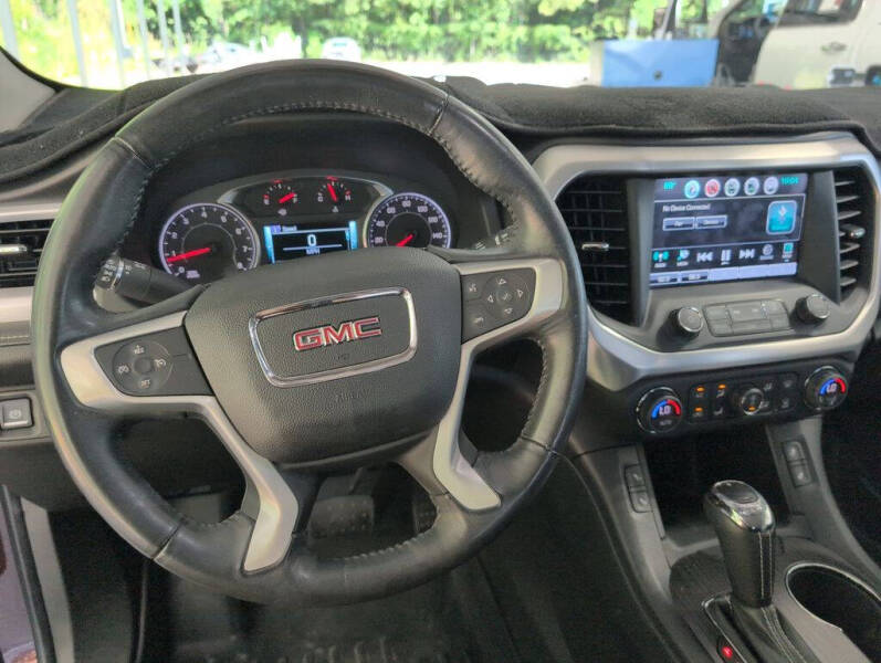2017 GMC Acadia SLT-1