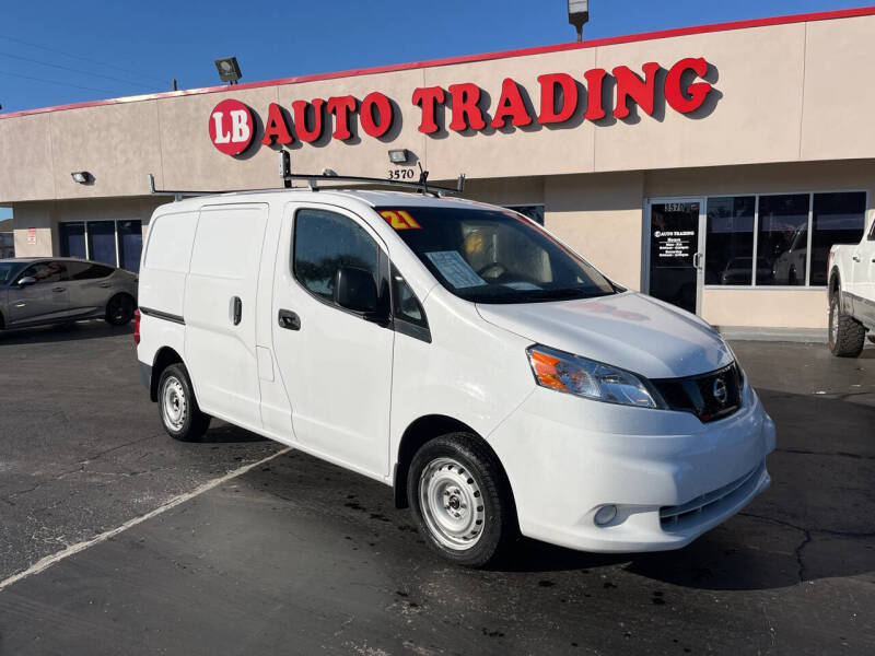 2021 Nissan NV200 S's photo