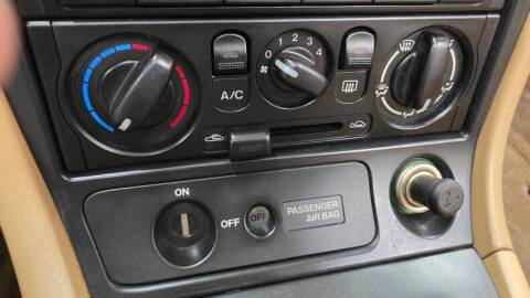 2000 Mazda MX-5 Miata