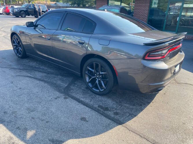 2019 Dodge Charger SXT