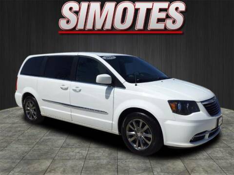 2015 Chrysler Town and Country for sale at SIMOTES MOTORS in Minooka IL