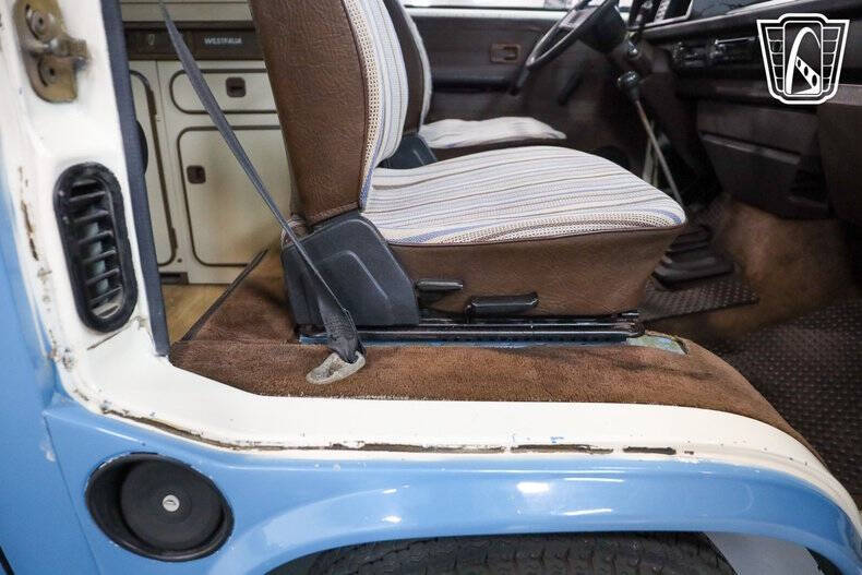 1982 Volkswagen Vanagon Camper