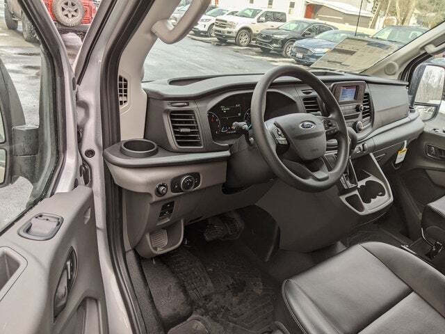 2024 Ford Transit 250