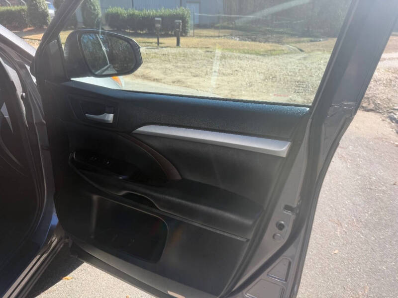 2017 Toyota Highlander XLE