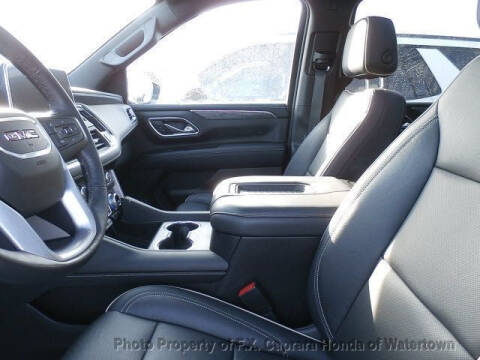 2021 GMC Yukon XL SLT