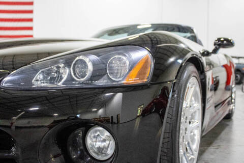 2003 Dodge Viper SRT-10