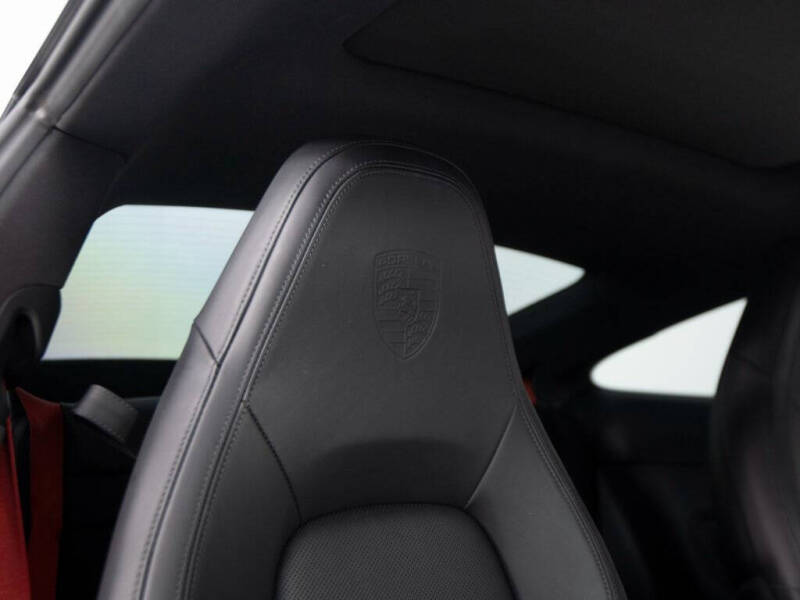 2022 Porsche 911 Carrera S