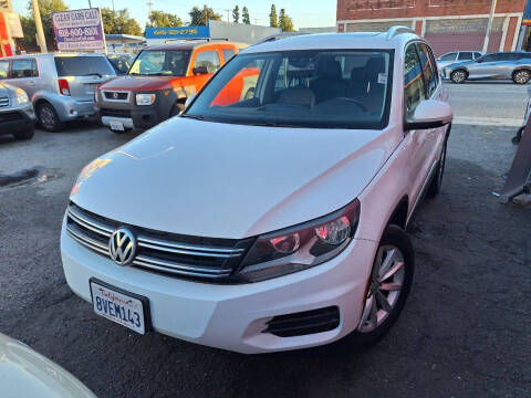 2017 Volkswagen Tiguan 2.0T Wolfsburg Edition