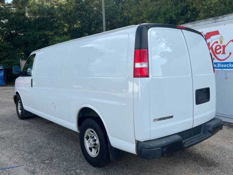 2019 Chevrolet Express 3500