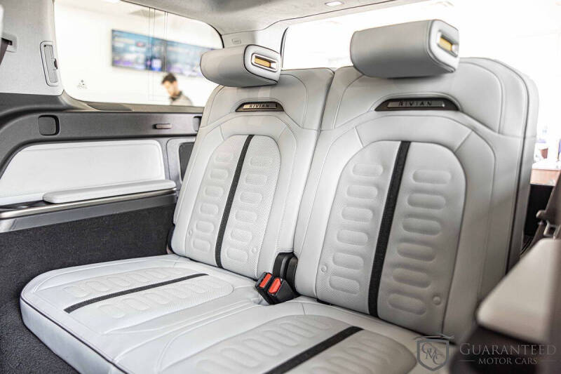 2023 Rivian R1S Launch Edition