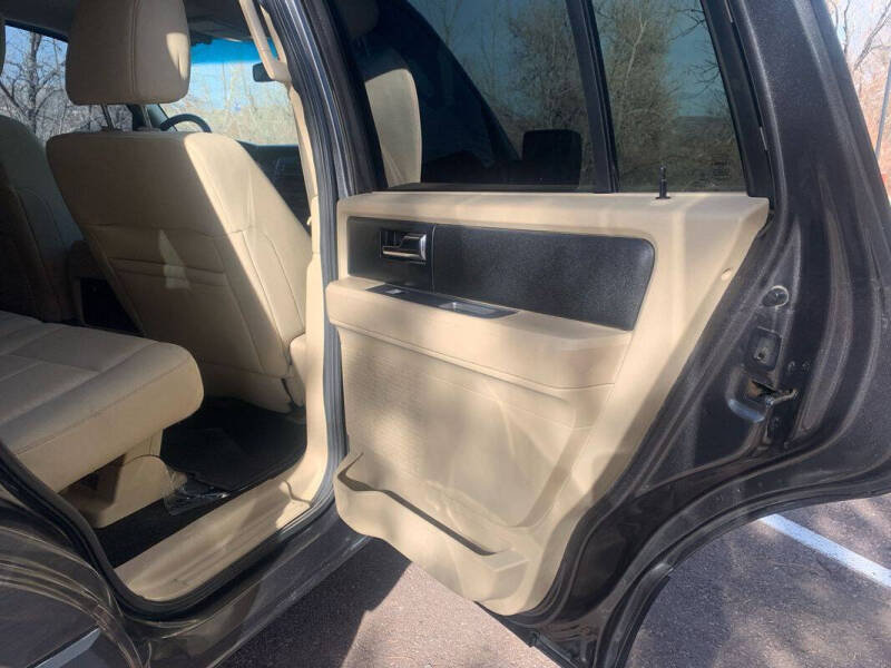 2016 Ford Expedition XL Fleet