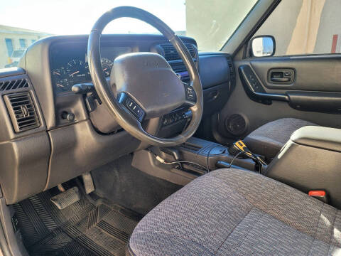 2001 Jeep Cherokee Sport