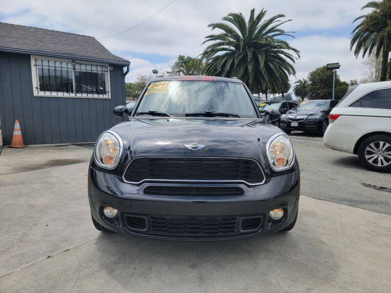 Used 2011 MINI Countryman Countryman S with VIN WMWZC3C52BWL80768 for sale in Fremont, CA