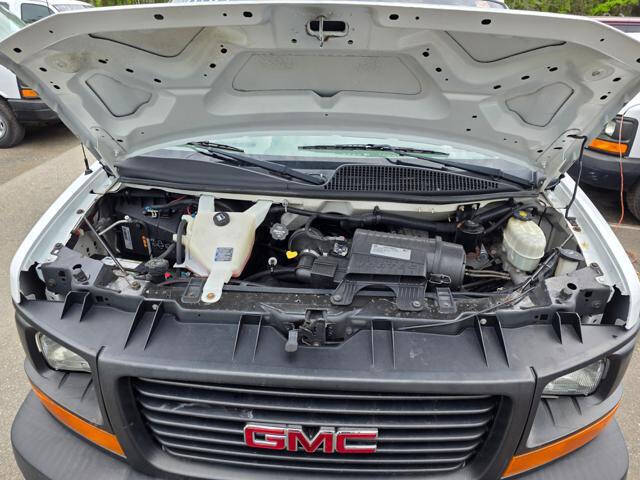 2016 GMC Savana 2500
