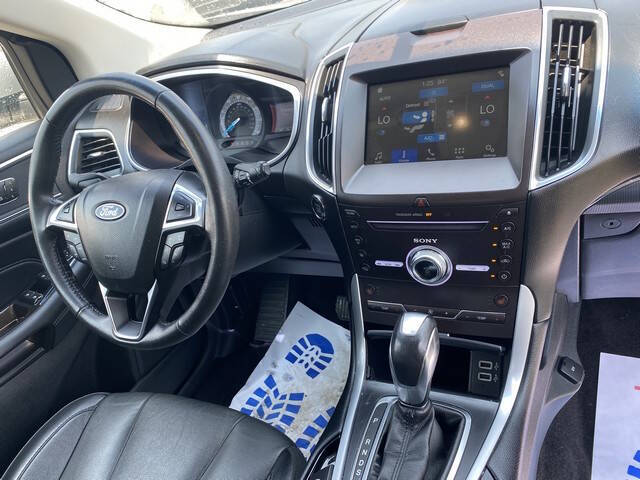 2018 Ford Edge Titanium