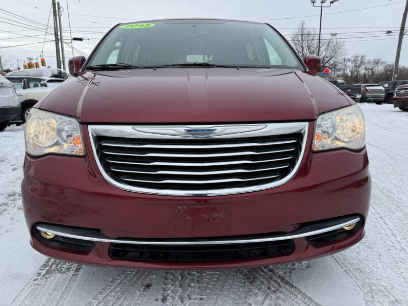 2013 Chrysler Town and Country Touring