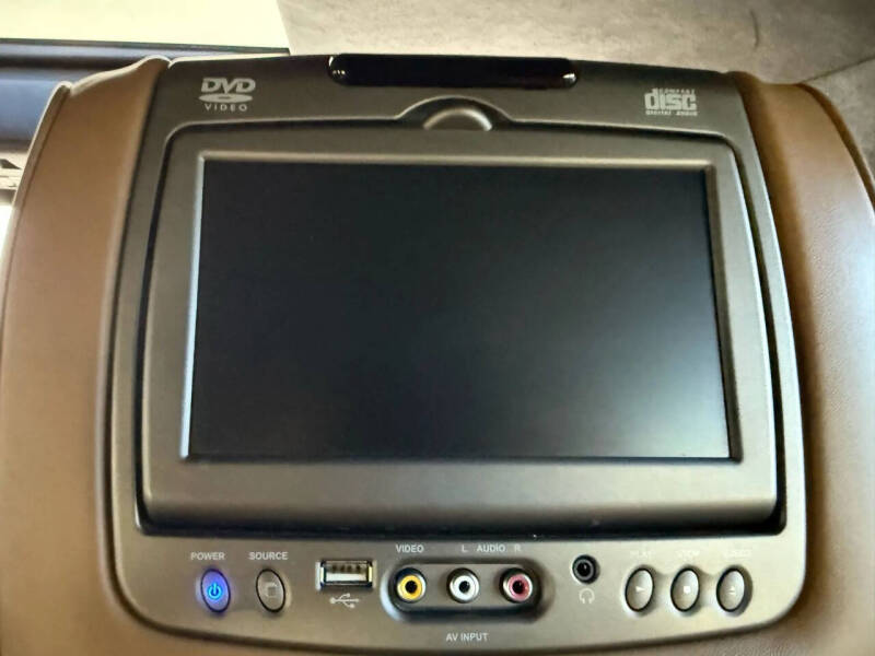 2017 Cadillac Escalade Platinum