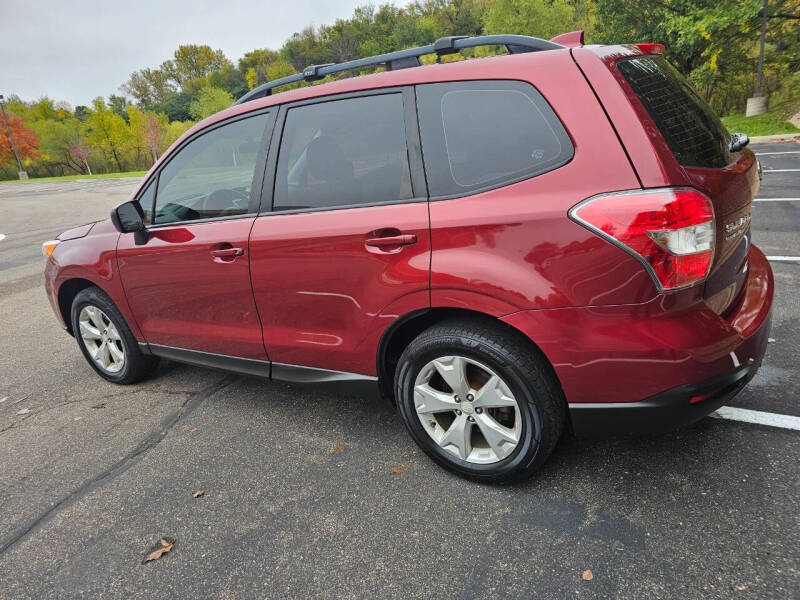 2016 Subaru Forester 2.5i