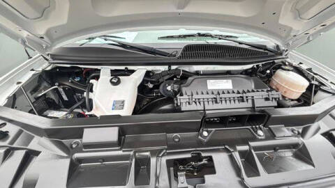 2024 GMC Savana 2500