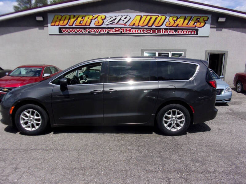2017 Chrysler Pacifica Touring