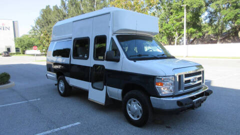 2013 Ford E-Series E-350 SD