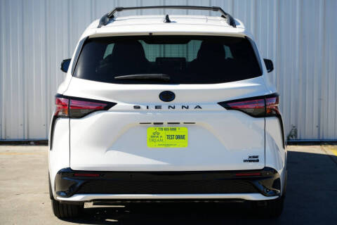 2024 Toyota Sienna XSE 7-Passenger