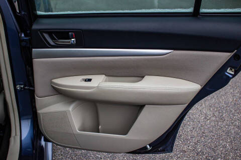 2014 Subaru Legacy 2.5i