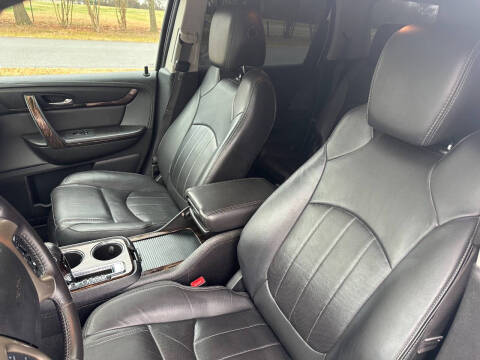 2016 GMC Acadia Denali