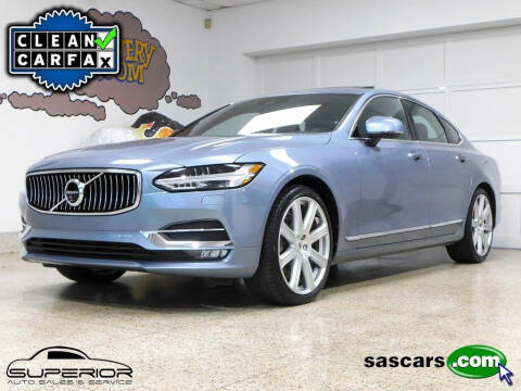 2017 Volvo S90