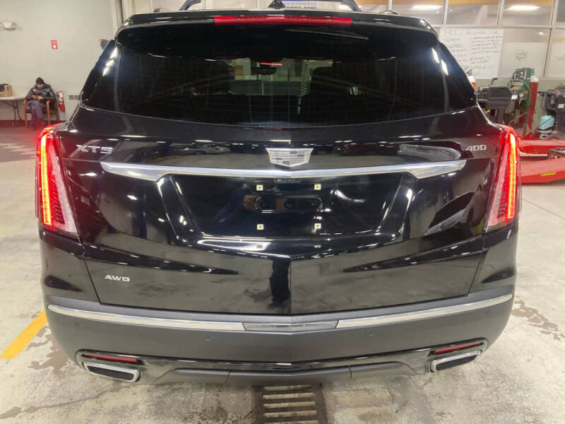 2023 Cadillac XT5 Sport