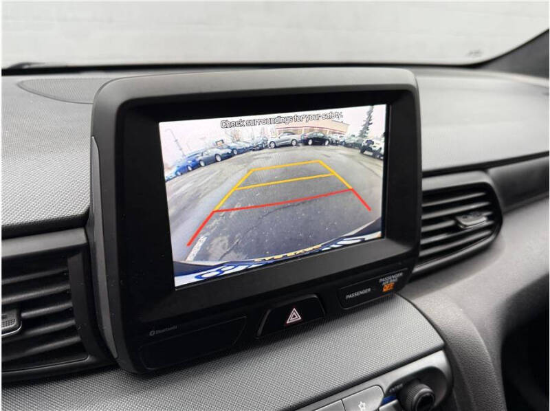 2020 Hyundai Veloster