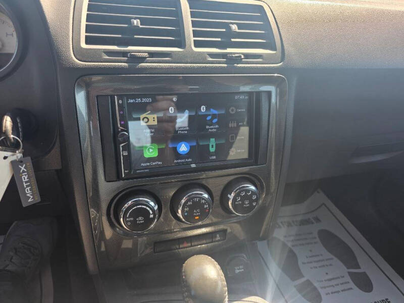 2012 Dodge Challenger SXT