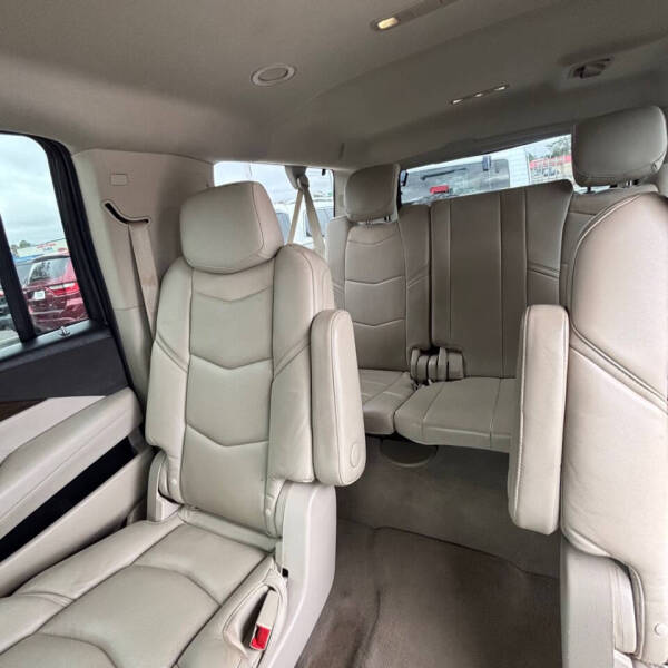 2019 Cadillac Escalade ESV Luxury