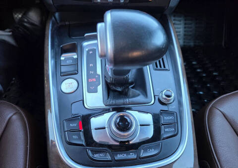 2015 Audi Q5 2.0T quattro Premium Plus