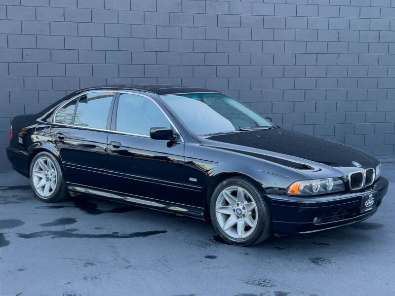 2002 BMW 5 Series 525i