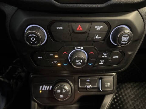 2022 Jeep Renegade Trailhawk