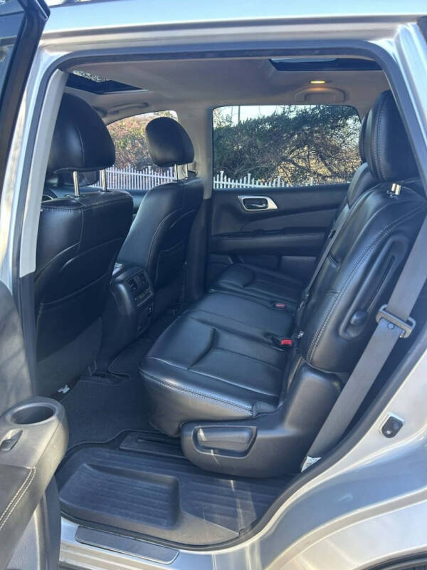 2015 Nissan Pathfinder