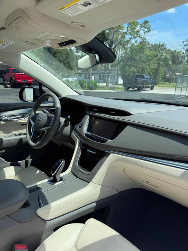 2017 Cadillac XT5 Luxury