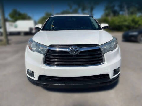2016 Toyota Highlander XLE