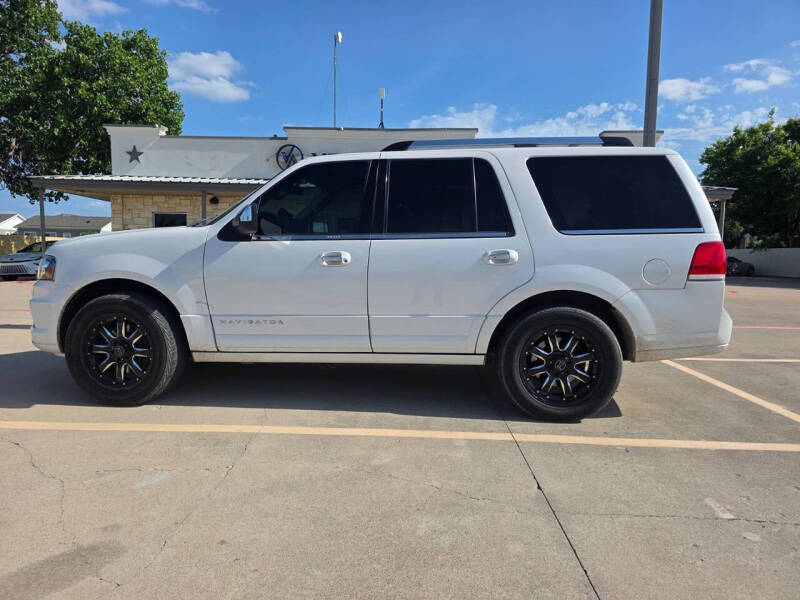 2016 Lincoln Navigator Select