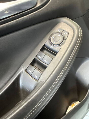 2020 Buick Encore GX Select