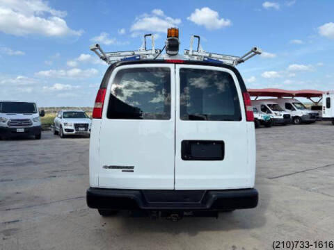 2016 Chevrolet Express 2500