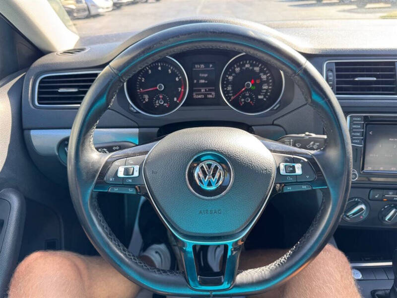 2018 Volkswagen Jetta
