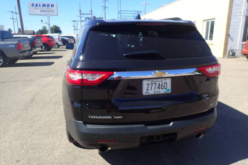 2021 Chevrolet Traverse LT Leather