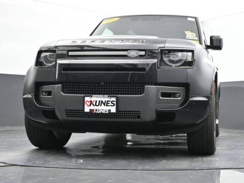 2023 Land Rover Defender 90 V8